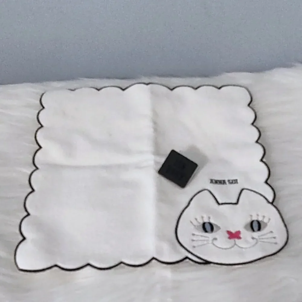 Anna Sui embroidered cat finger towel NWT